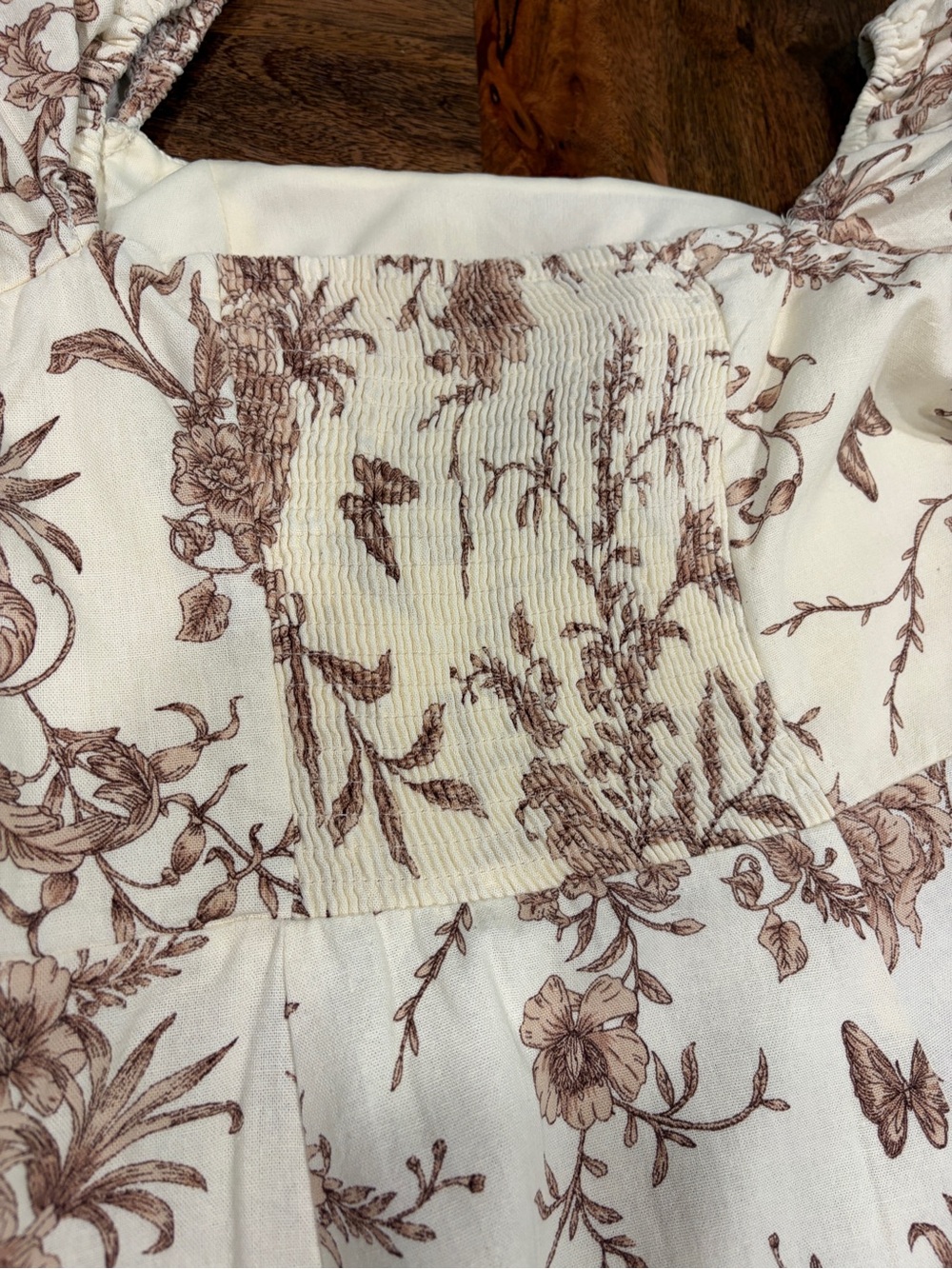 London Times Women’s Cream Maxi Dress with Brown Floral Print and Slit Sz 12 - Picture 4 of 14